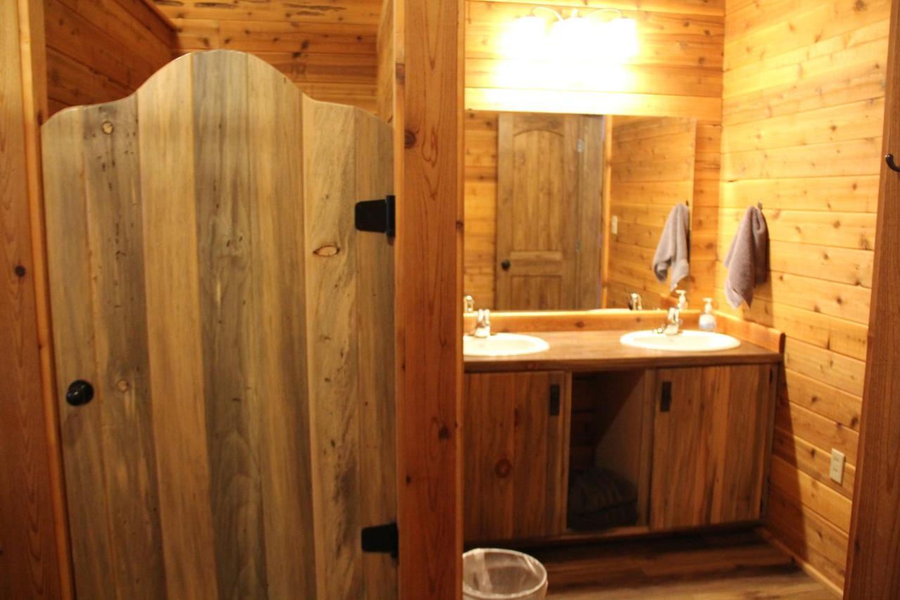 Sugar Loaf Lodge & Cabins Anaconda Ngoại thất bức ảnh